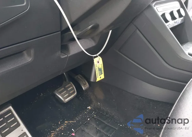 3VV2B7AX4MM111887: 42290153