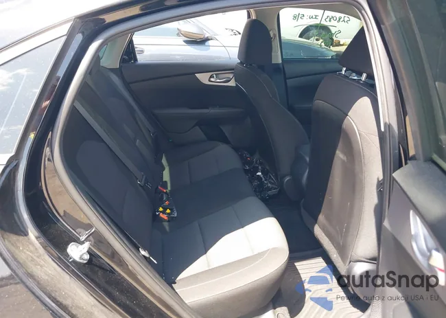 3KPF24AD9NE471835: 42291680