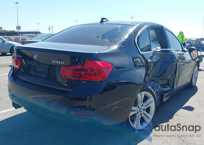 WBA8D9G5XJNU67750: 42291752