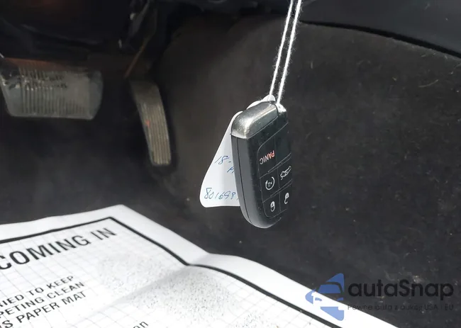 2C3CCAKG7JH160477: 42291777