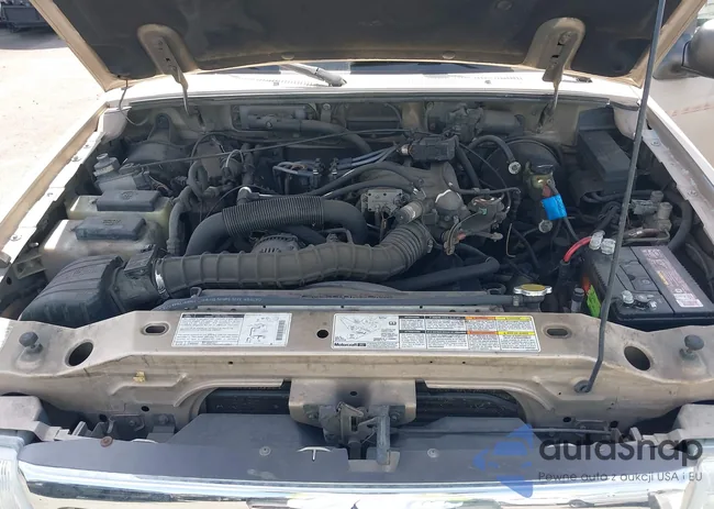 1FTYR14U8WPA67103: 42290944