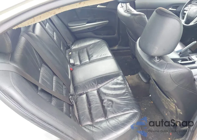 1HGCP36888A041555: 42291176