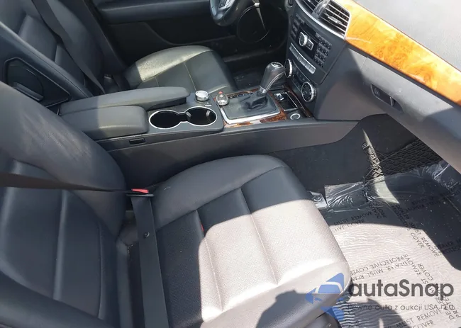 WDDGF8AB3DR247015: 42292350