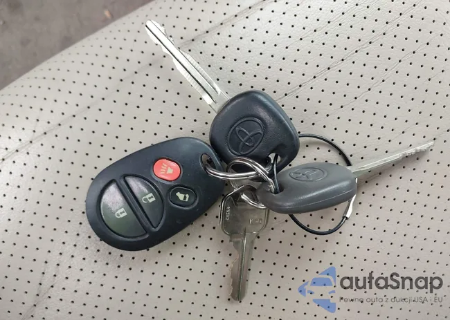 4T1FA38P06U092962: 42292392