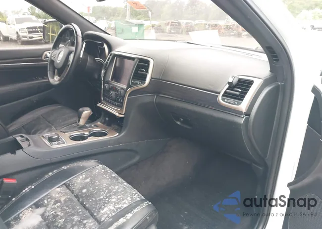 1C4RJFCG8GC364594: 42292430