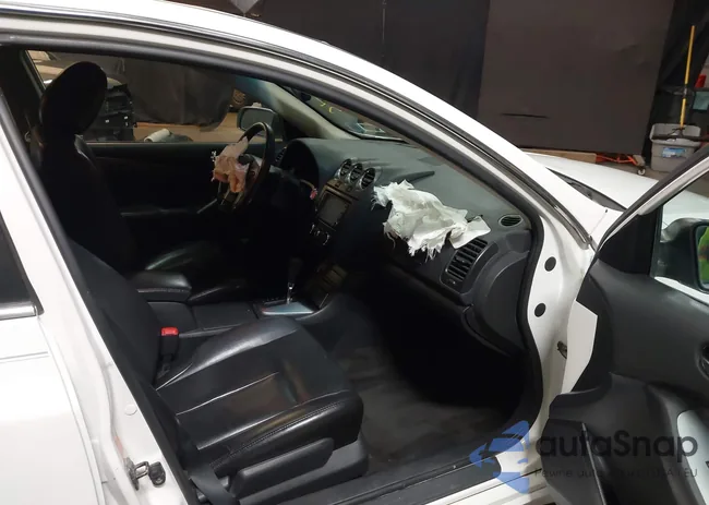 1N4CL21E29C185888: 42292603