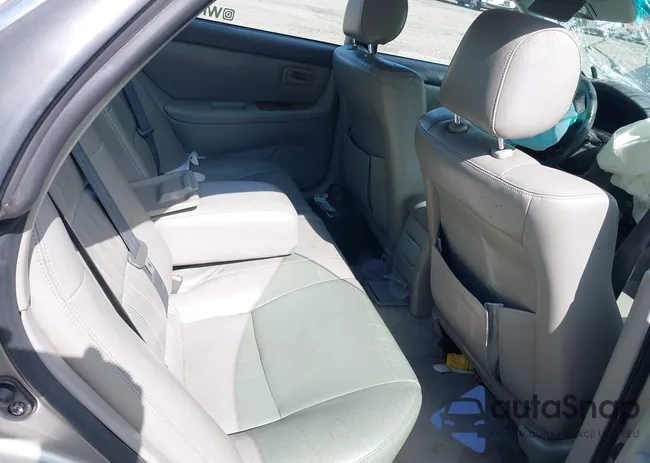 JT8BF22GXV0043537: 42292667