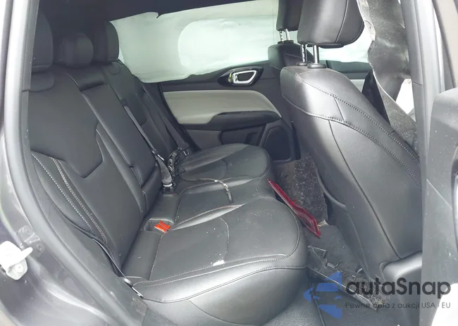 3C4NJDCN1RT174161: 42291929