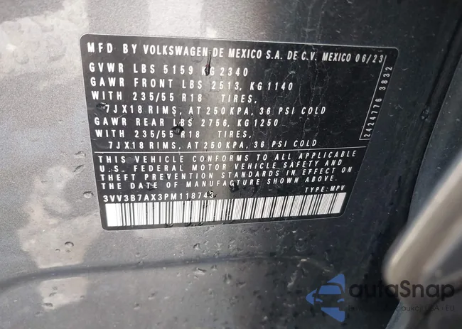 3VV3B7AX3PM118743: 42291956