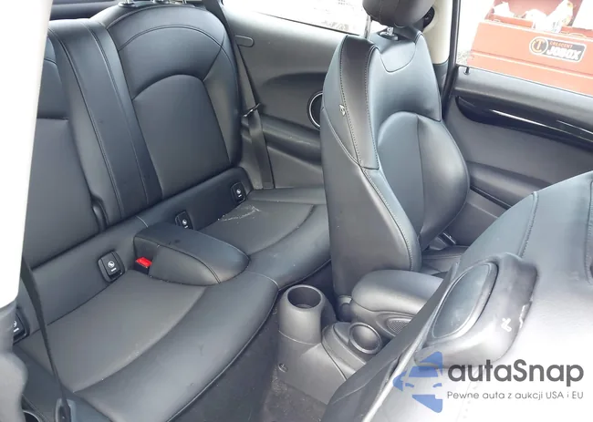 WMWXP7C55F2A35043: 42292008