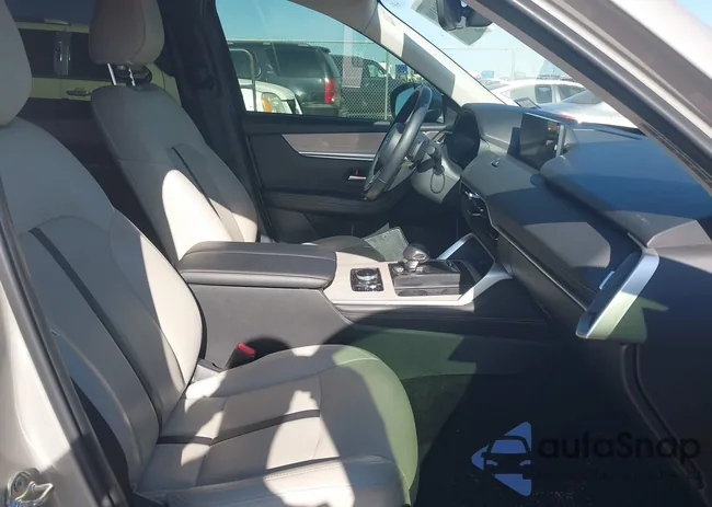 JM3KKCHD2R1128136: 42293310