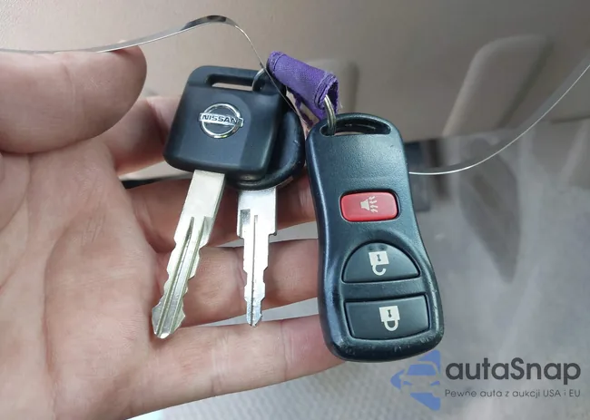 1N6AD09W28C438901: 42293412