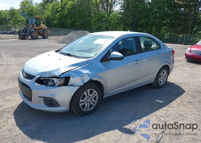 1G1JB5SHXH4147759: 42293433