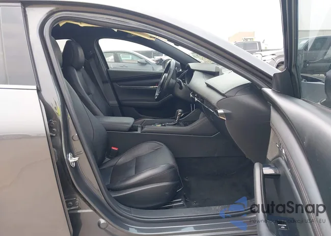 JM1BPANM3K1138988: 42293678