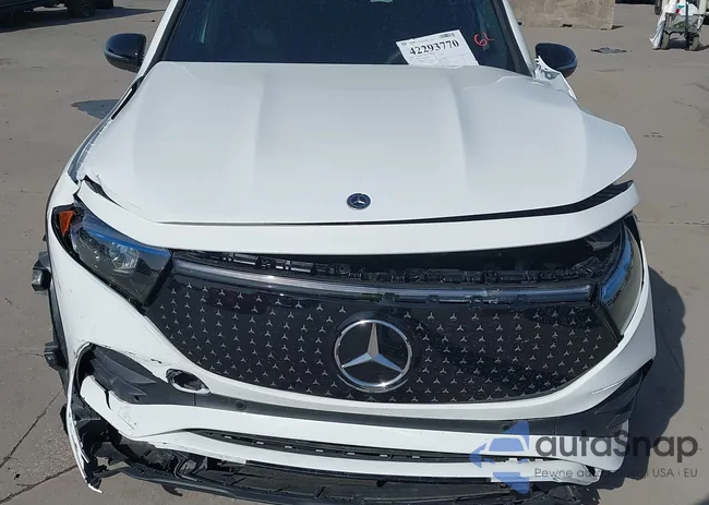 W1N9M0KB8RN104156: 42293770