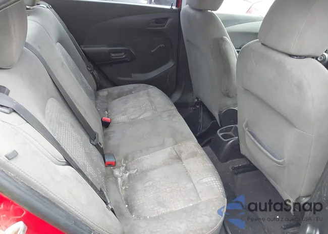 1G1JA5SH2F4138408: 42292839