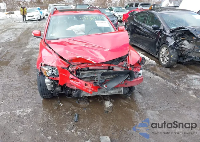 YV1MW682772289167: 42292952