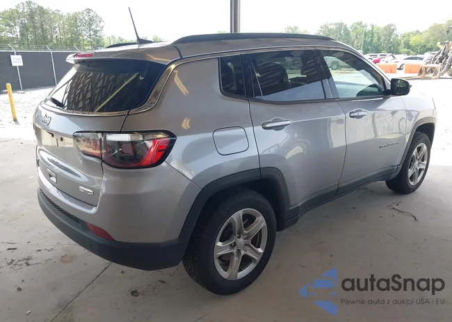 3C4NJDBN4RT598970: 42293041