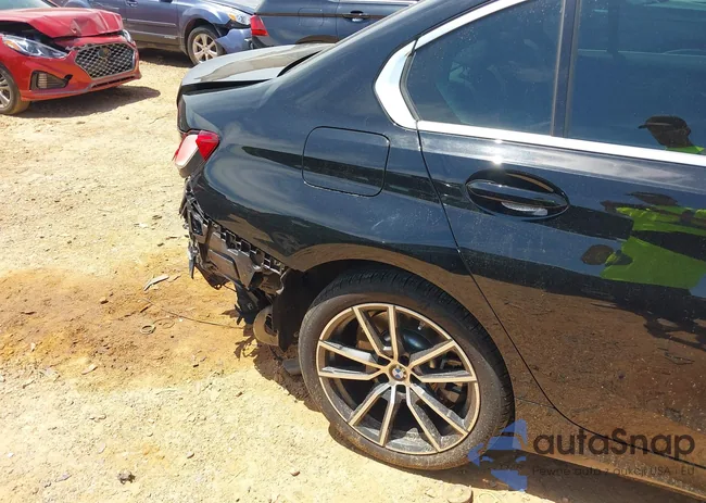 3MW5R1J0XL8B34103: 42293072