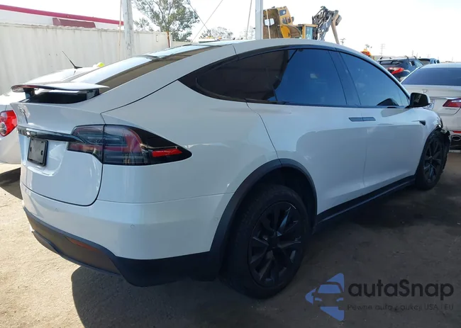 7SAXCBE57NF337329: 42294247