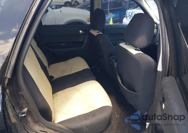 4F2CZ02Z88KM10821: 42294396