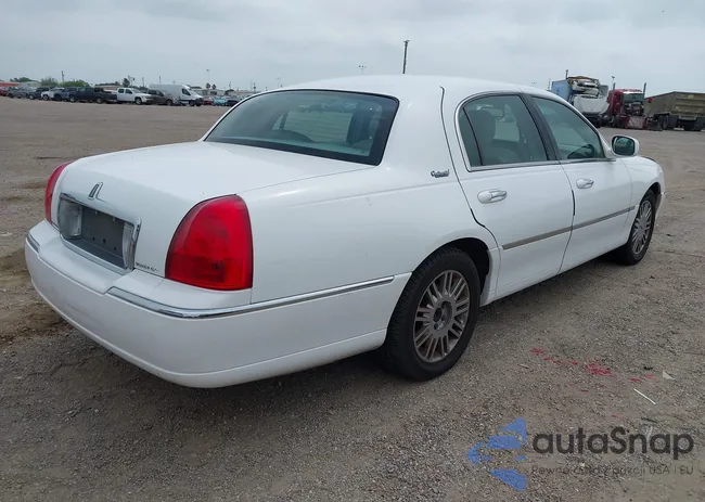 2LNBL8CV0AX611313: 42294050