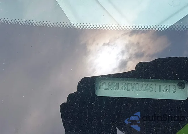 2LNBL8CV0AX611313: 42294050
