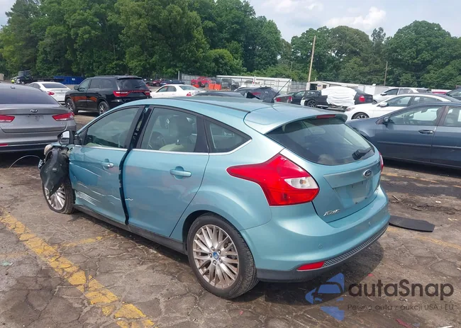 1FAHP3M23CL274765: 42295274