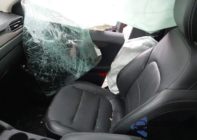 1FMCU9J99LUB28104: 42295278