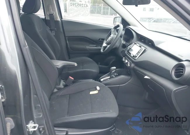 3N1CP5BV8ML494702: 42295292