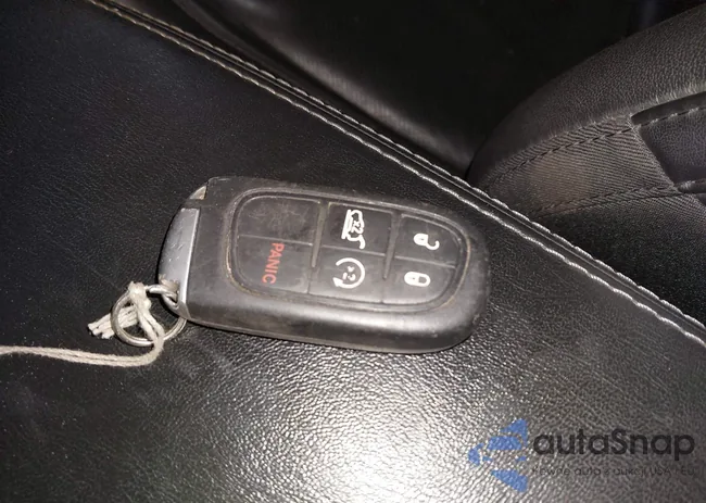 1C4PJMDX9KD380137: 42295304