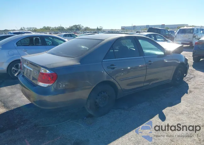 4T1BE32K25U957736: 42295326