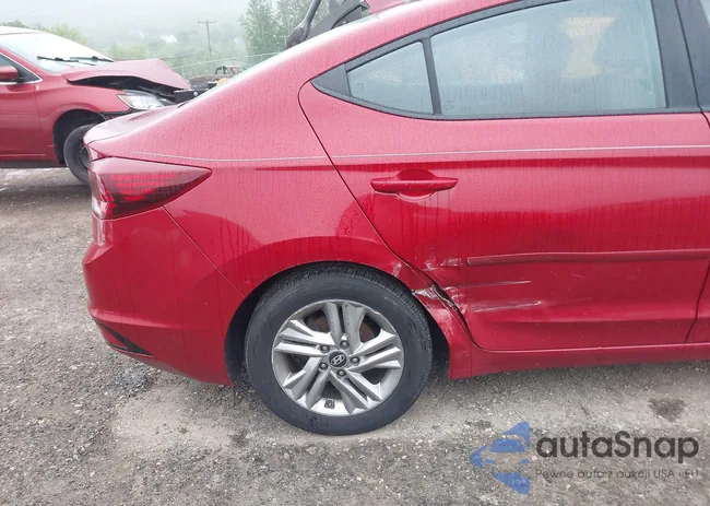 KMHD84LF1KU787565: 42295415