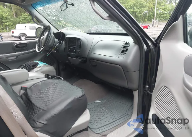 1FTRX17L2YNB60131: 42295537