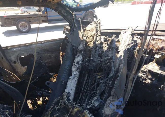 JTERU5JR1N6011904: 42295574