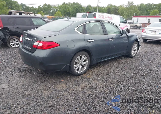 JN1BY1AR1BM372336: 42295596