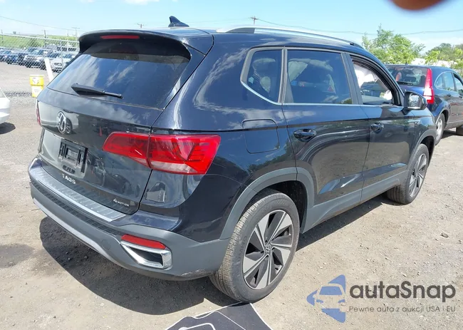 3VVUX7B2XPM357666: 42295647