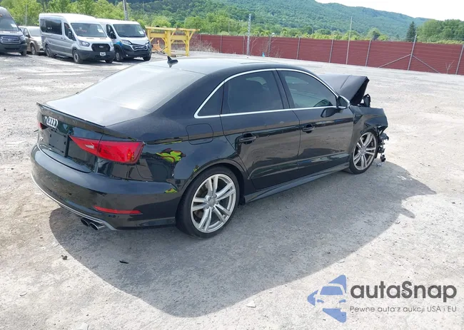 WAUFFGFF9F1072585: 42295708