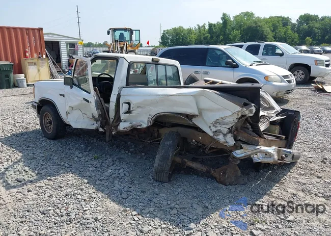 1FTCR10A9LUC11065: 42295784