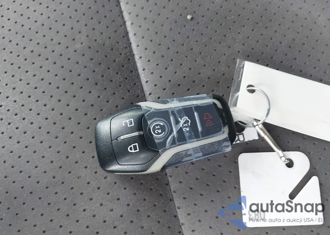 1FM5K8D87HGD03466: 42295790