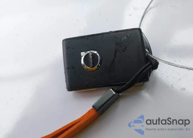 YV4L12UAXP2025895: 42294917