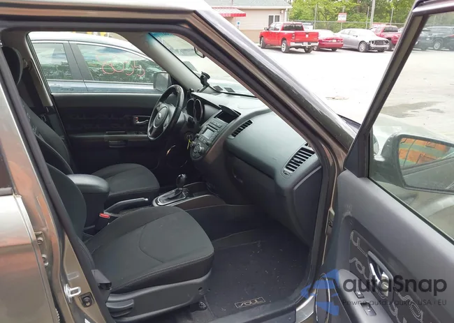 KNDJT2A64D7530222: 42295067