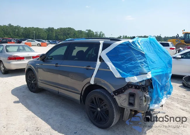 3VVCB7AX5NM104260: 42295069