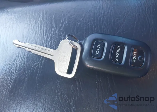 2T1LR38EX4C305991: 42295119