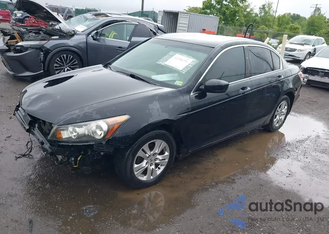 1HGCP2F41AA121650: 42296204