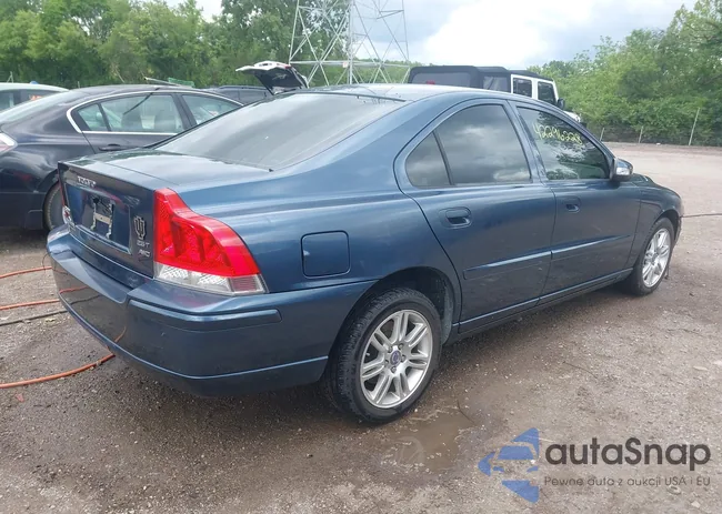 YV1RH592472612213: 42296228