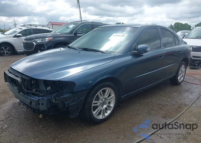 YV1RH592472612213: 42296228