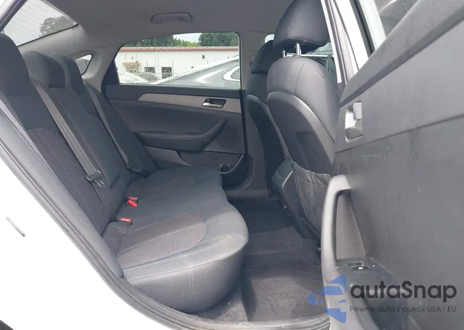 5NPE24AF5KH774745: 42296233