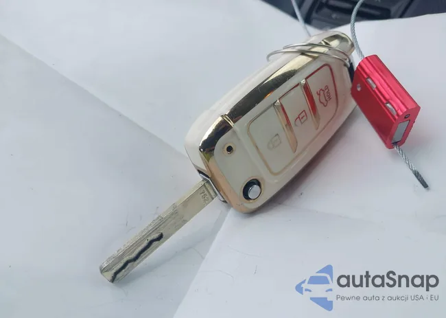 KMHRC8A33NU133613: 42296461