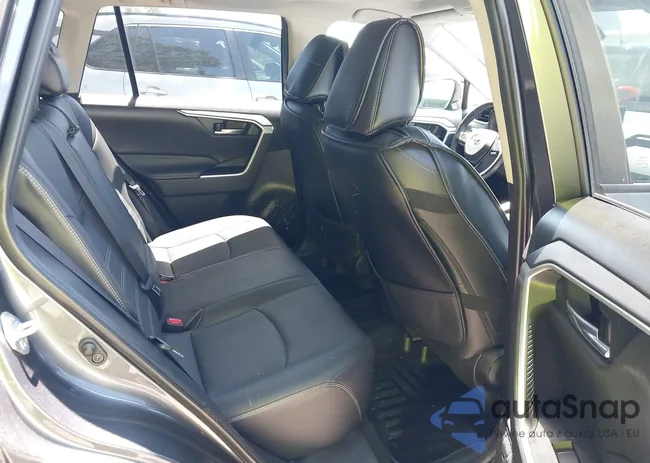 2T3C1RFVXLC063383: 42296565